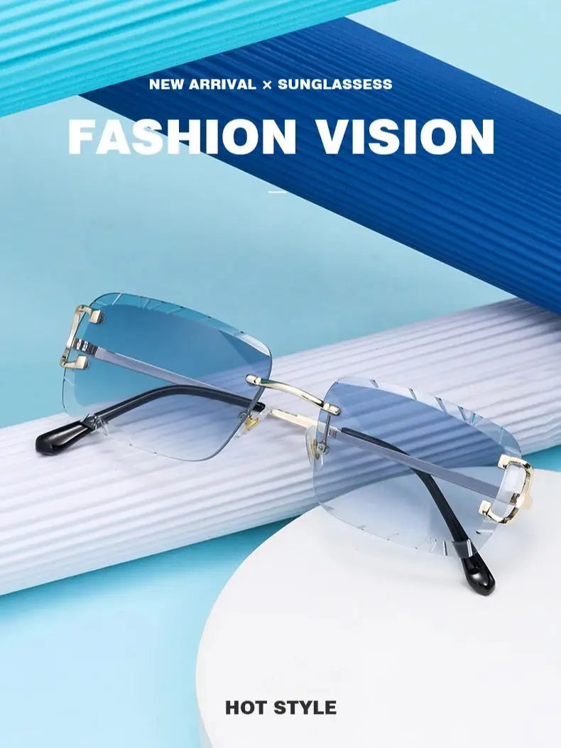 Sunglasses with tinted glass